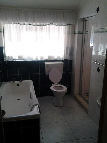 Sethule Lodge Bulawayo Bagian luar foto
